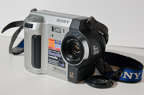 Sony Mavica FD87